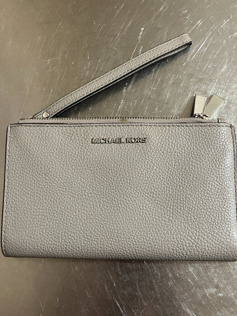 MICHAEL KORS Bi Fold Pebbled Leather Gray Wallet Wristlet